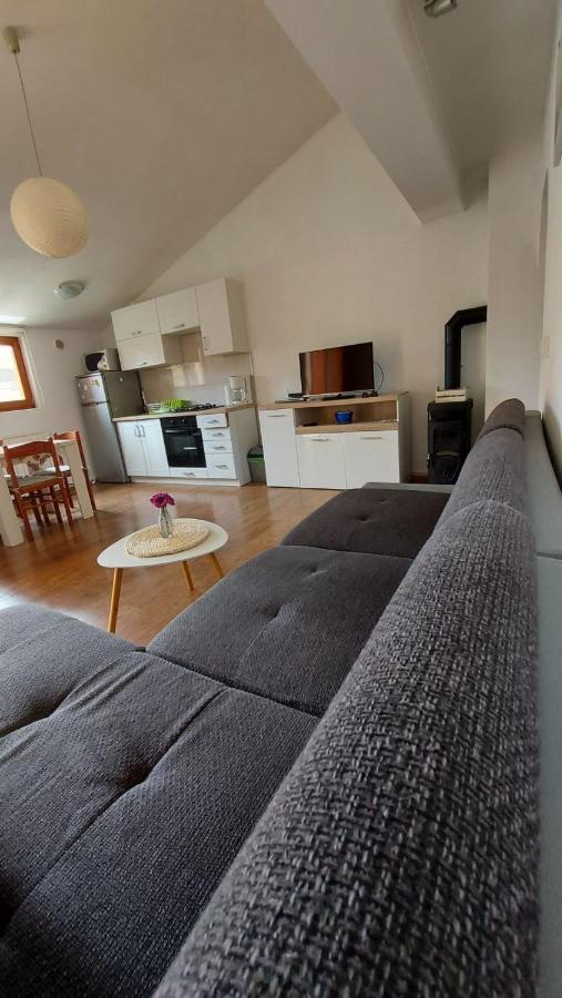 Apartment Alex Pula Buitenkant foto